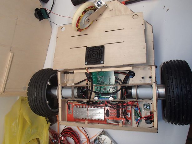 Robot ARBot verze Z (12/13)
